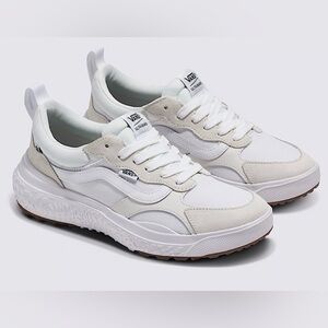 •VANS•NWT CLASSIC TRUE WHITE ULTRARANGE NEO VR3 LACE UP SNEAKERS SIZE 8 (UNISEX)